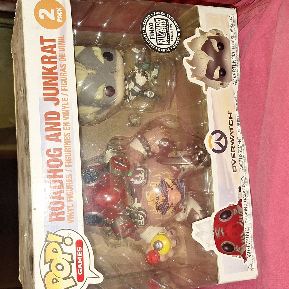 Pop figures